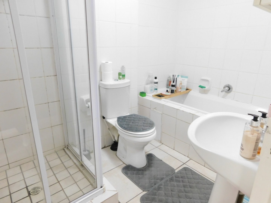 2 Bedroom Property for Sale in Fairview Golf Estate Western Cape